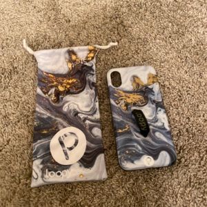 iPhone XS loopy case